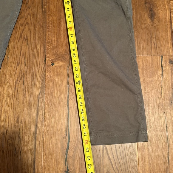 NWT Men's Kavu Hit The Road Stretch Twill Belted Pant, Dusty Sage, size XL - Picture 10 of 11